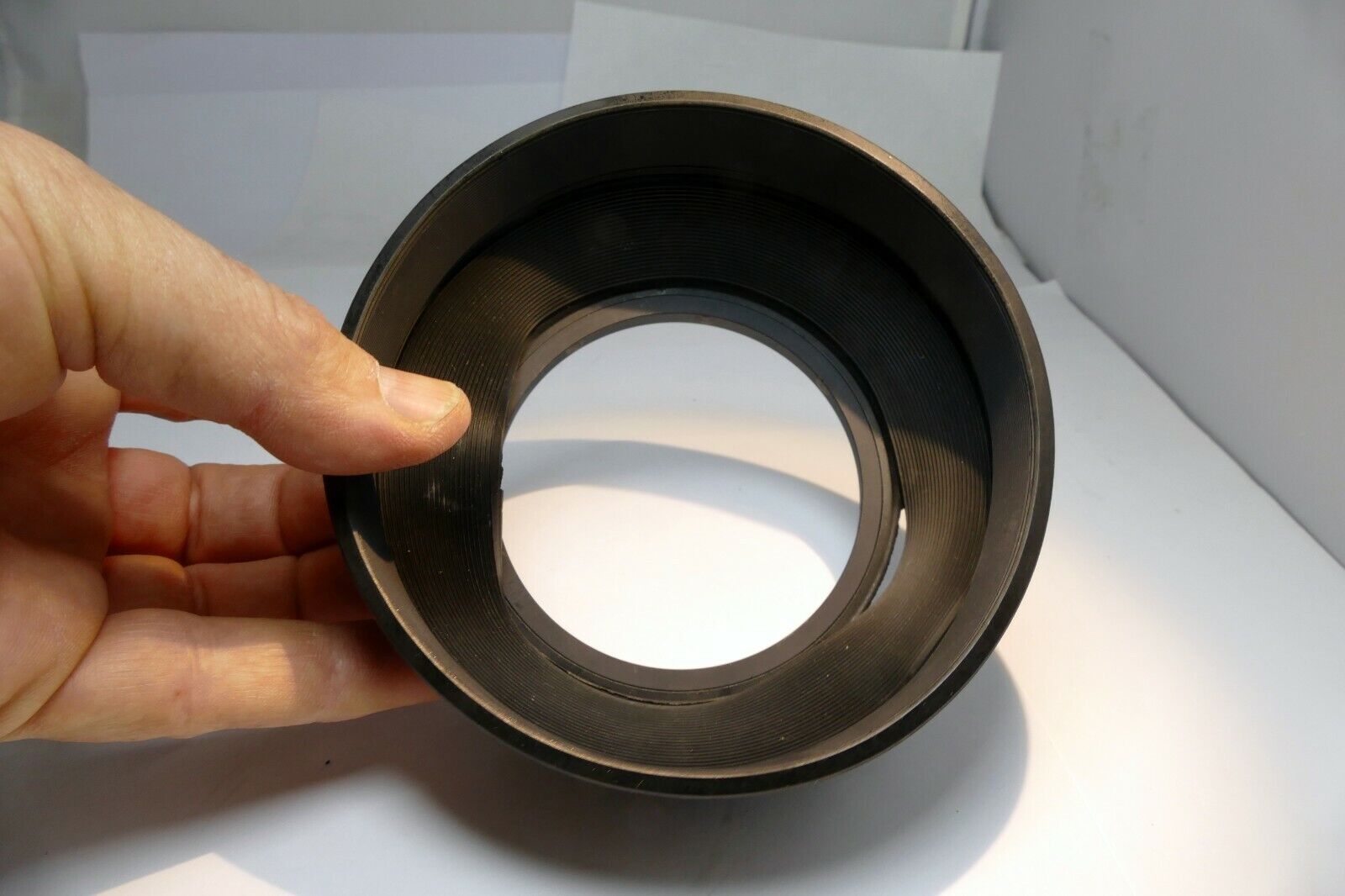 Rubber Lens Hood Shade for  Mamiya sekor C 100-200mm F5.2 W RB 67 RZ67 - Parts