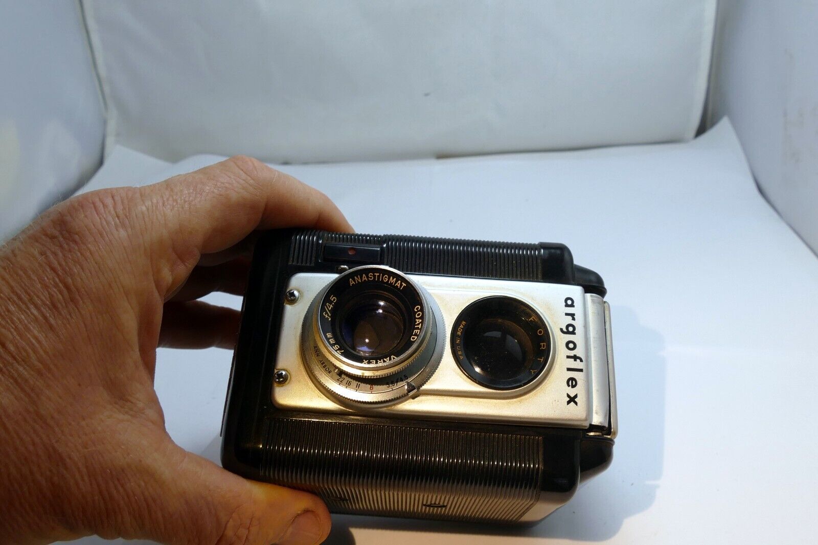 Argus Argoflex Camera with 75cm f4.5 Lens for 620 Medium format film