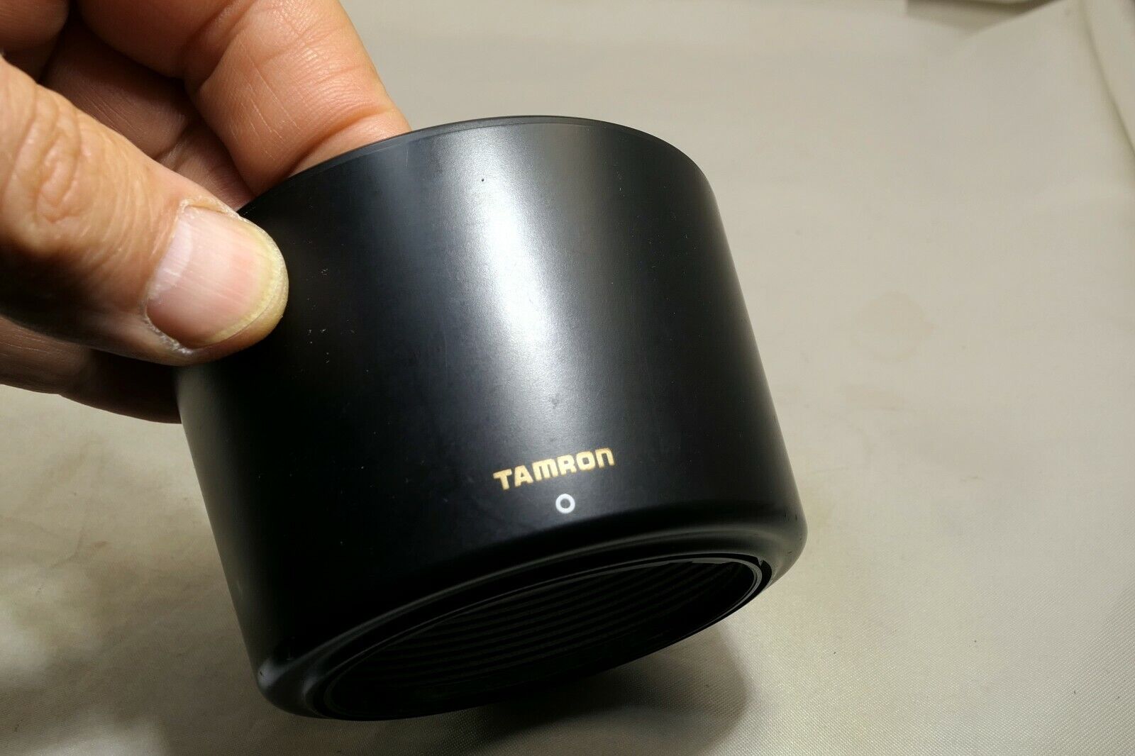 Tamron 1C6FH Lens Shade 80-210mm f4.5-5.6 AF telephoto