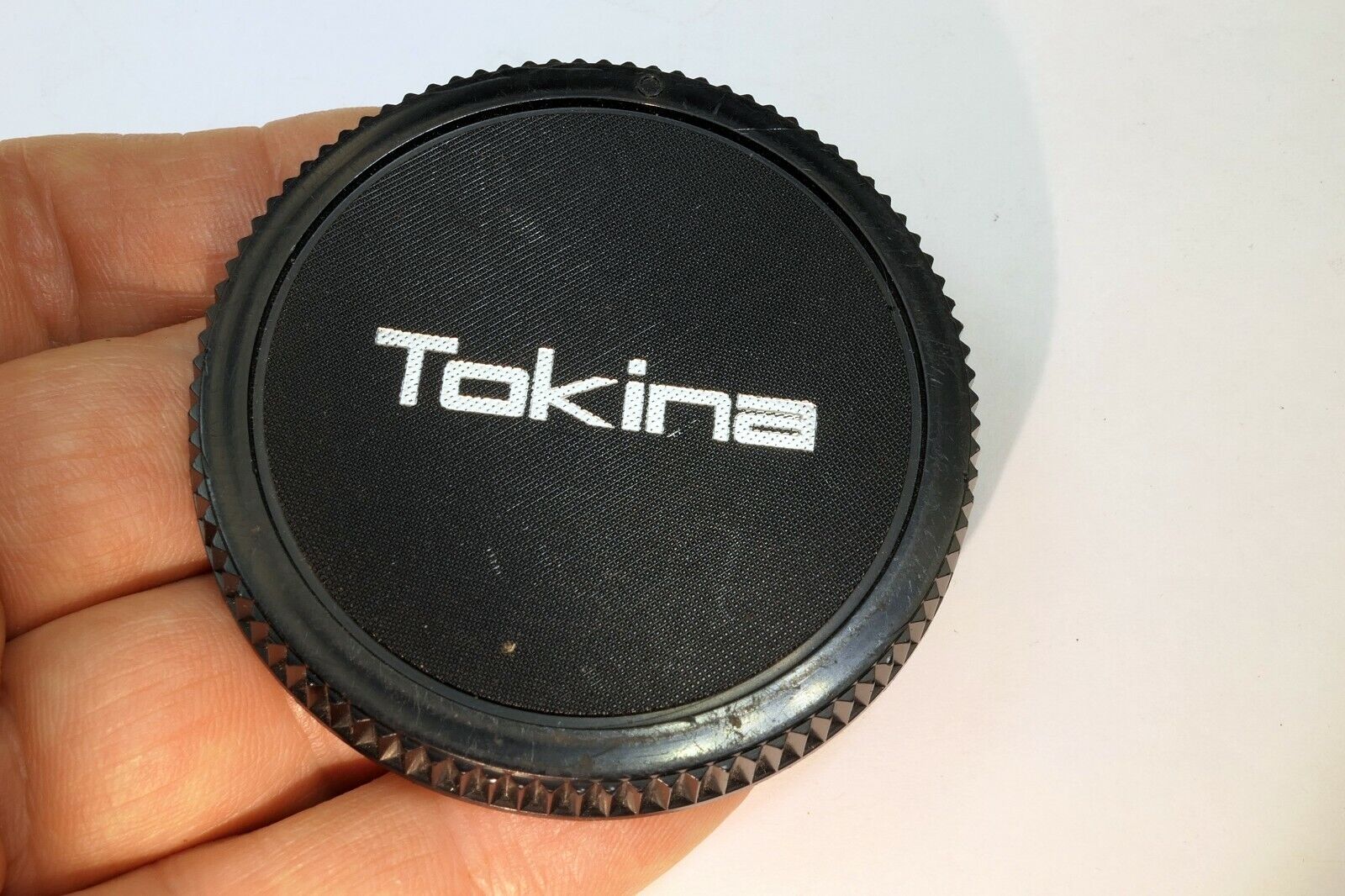 Tokina  Top Teleconverter Lens Cap for Canon EOS EF lenses
