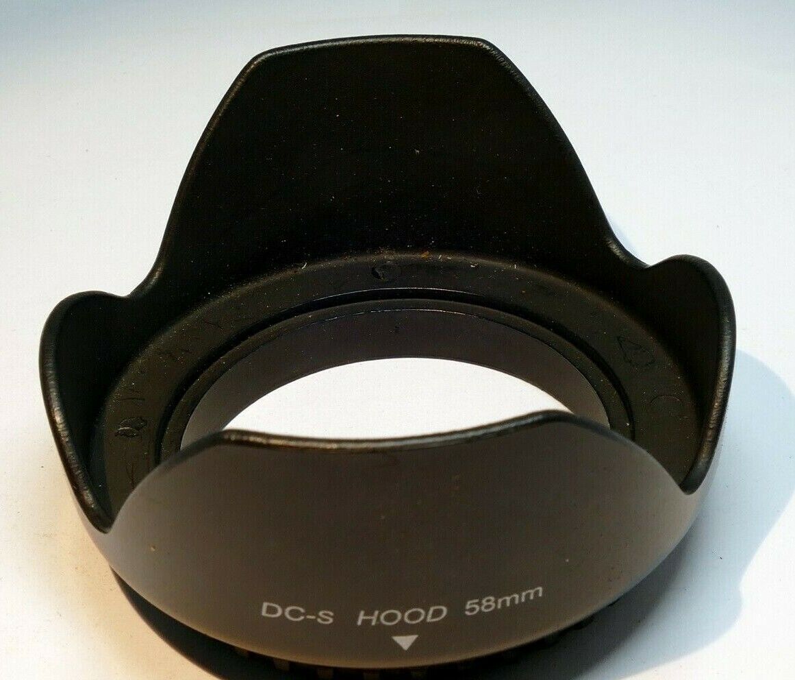 58mm Lens Hood screw in type threaded  plastic for 18-55mm IS