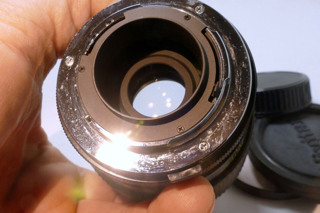 Vivitar 35-70mm f3.5 Manual Focus constant Aperture zoom Lens - Olympus OM mount
