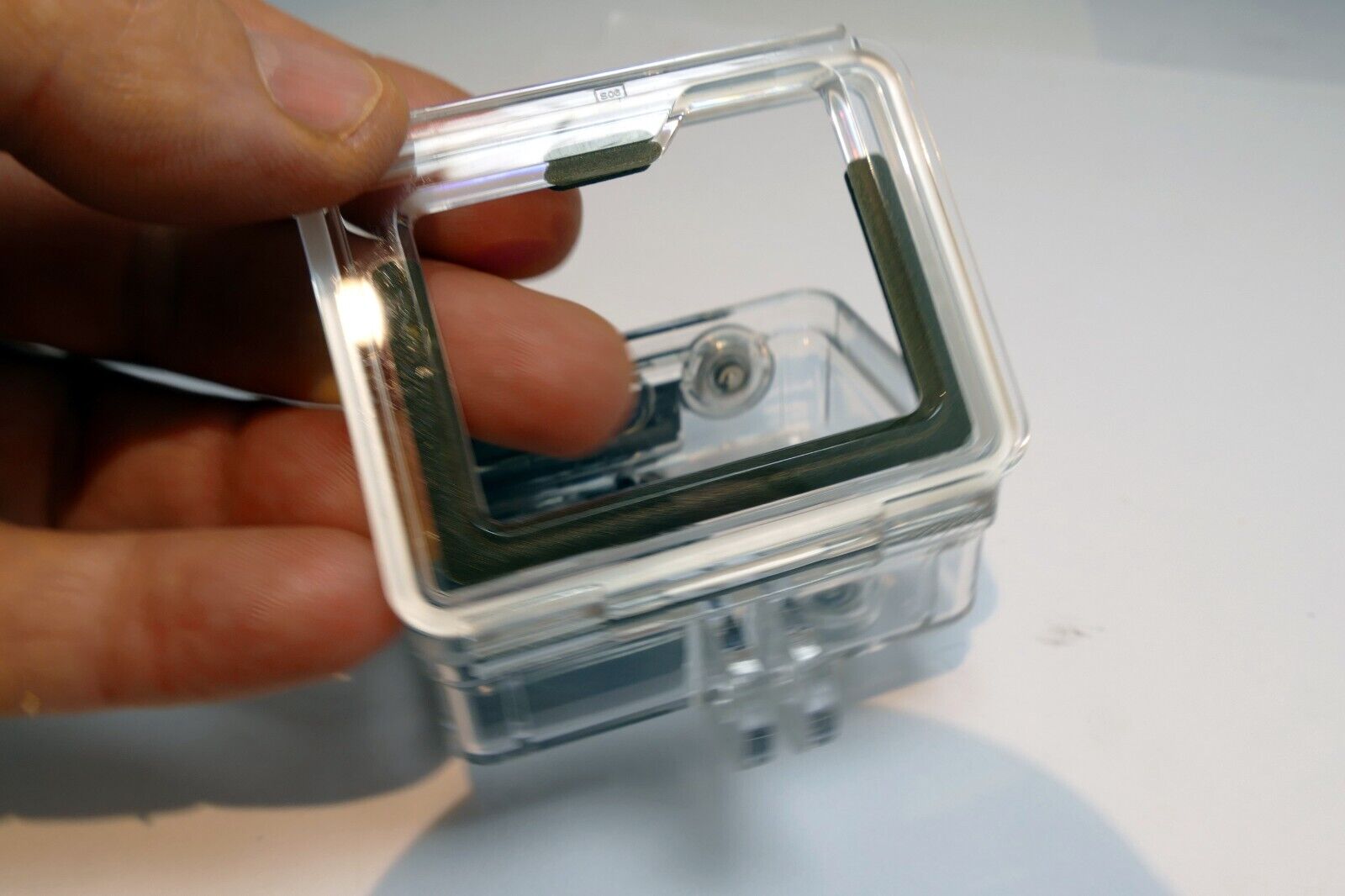 GoPro HERO plastic hard case  housing - missing locking buckle