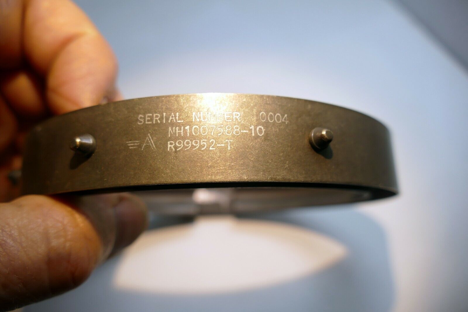 NH1007588-10 R99952-T 0004 clamp EXHAUST