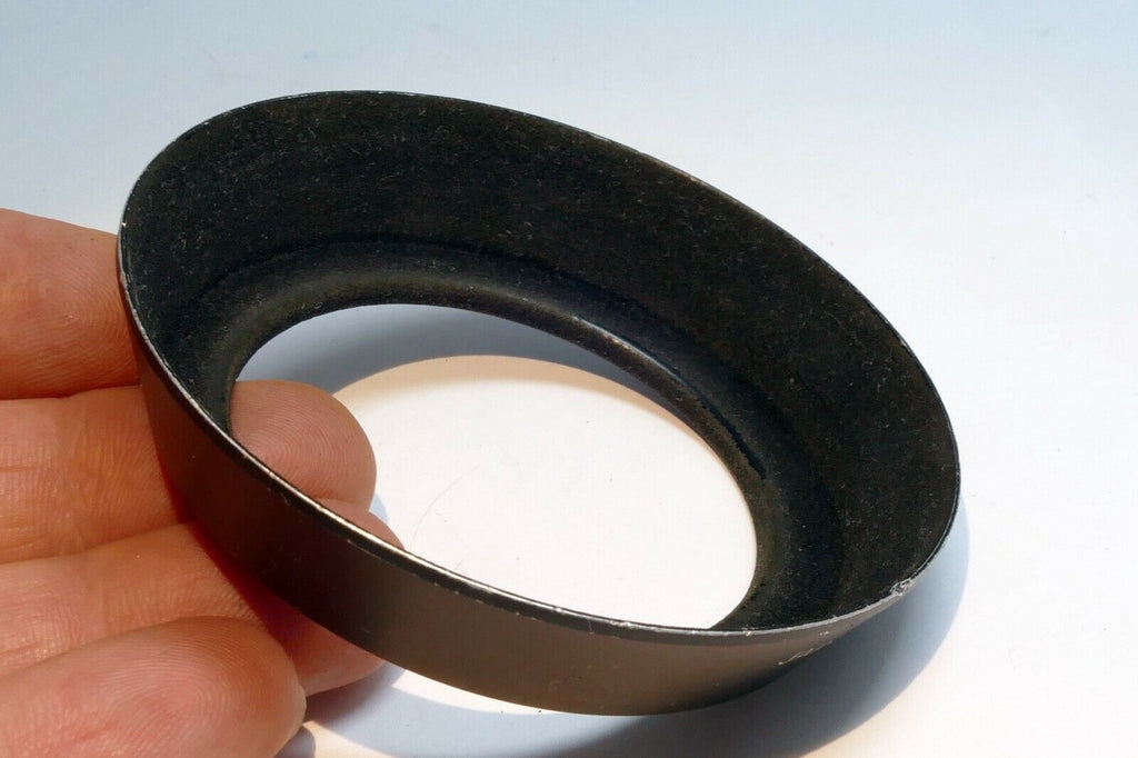 55mm Minolta MD 28mm f3.5 Lens Hood  Shade screw in W Rokkor SI f2.0-X