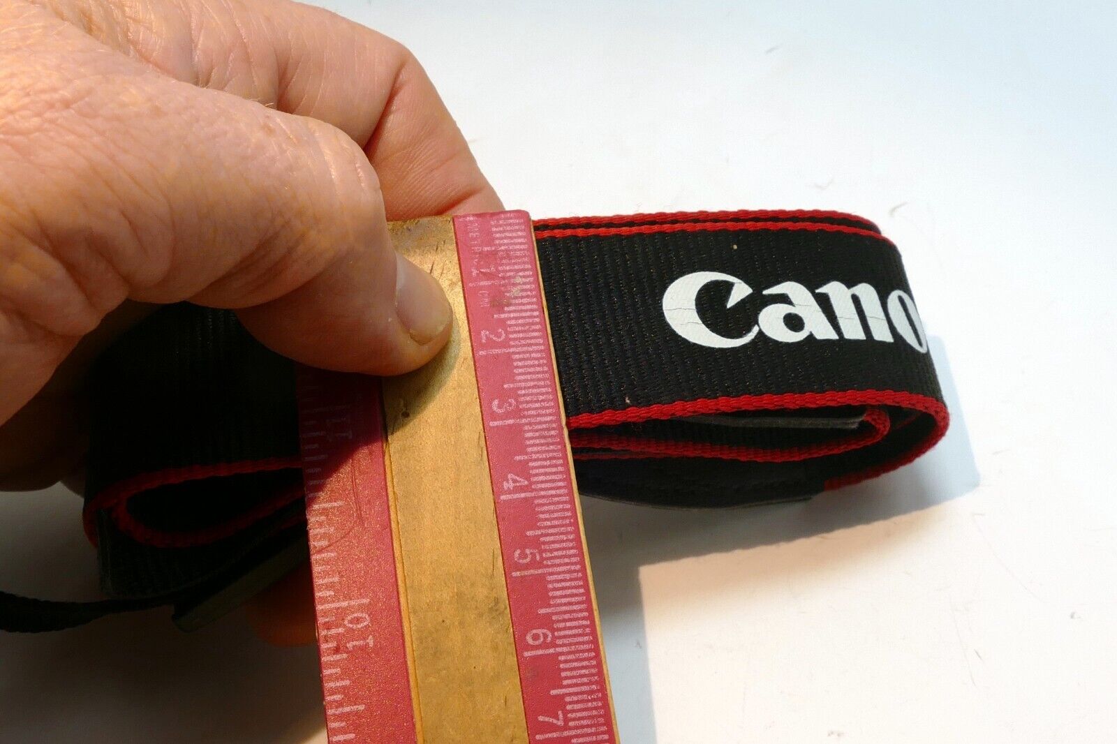 Canon EOS Digital Camera Neck Shoulder Strap Red - Black 3cm wide - Original