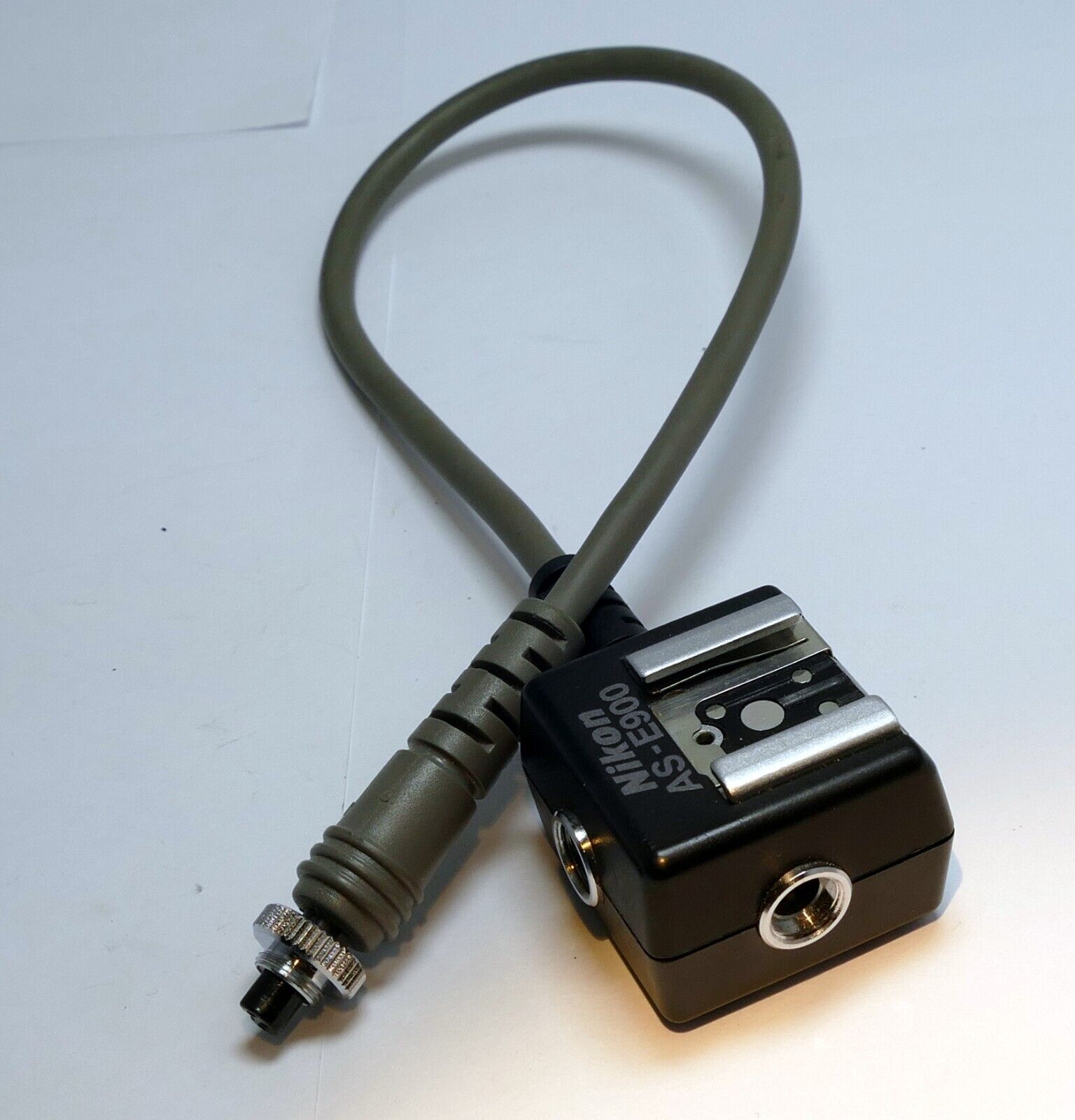 Nikon Multi-Flash Adapter For E900S/ E950 AS-E900