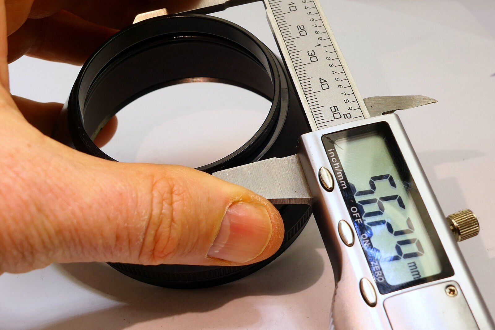 57mm Lens Hood Adapter Shade Plastic screw in type