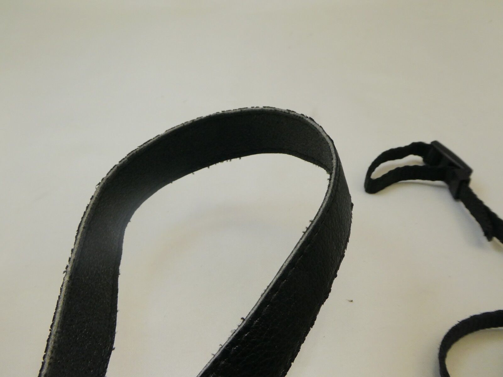 2cm wide Black Neck Shoulder Strap for Fujifim  cameras