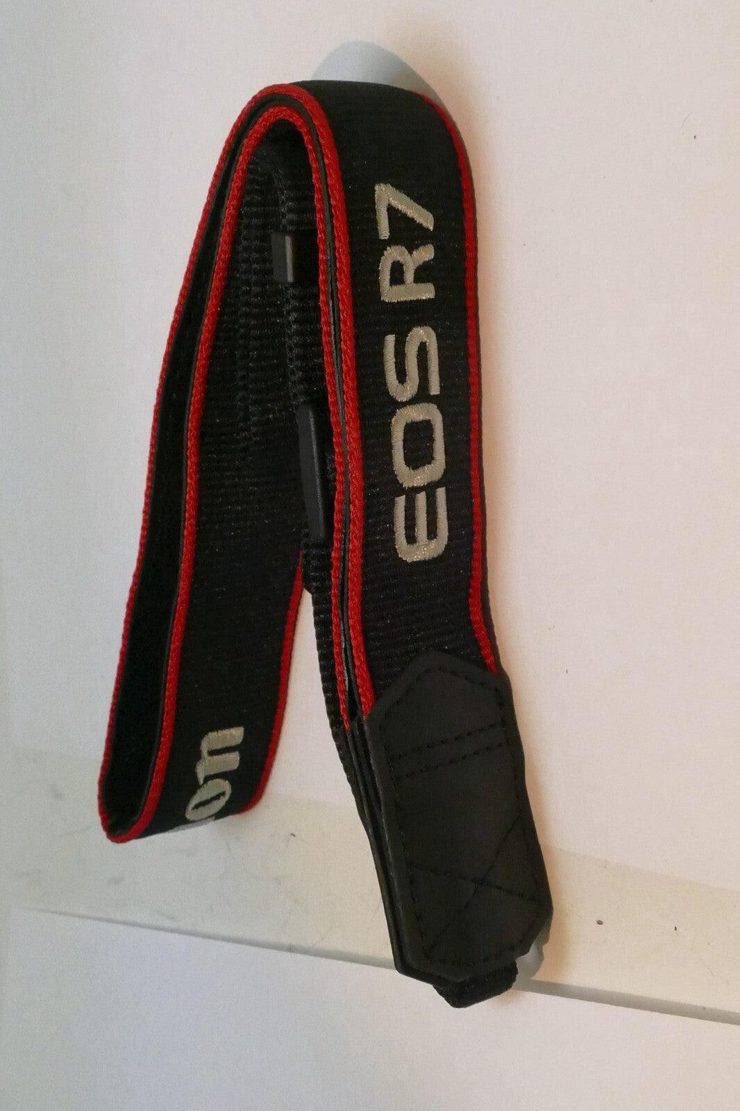Canon EOS R7 Camera Neck Shoulder Strap Canvas Black/Red - Genuine OEM