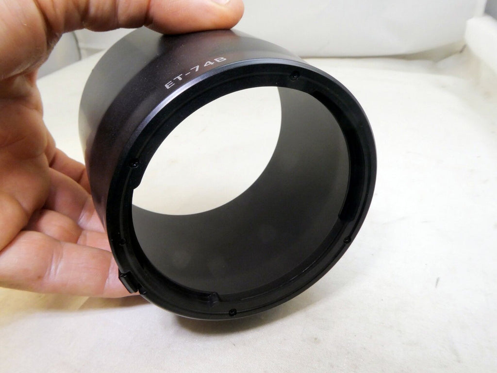 Aftermarket Hood  ET-74B Replacement for EF 70-300mm f4-5.6 IS II USM Lens shade