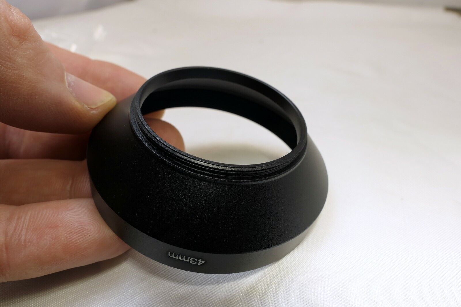 43mm Metal LENS hood Wide Angle for 3.5cm 2.8cm screw w/ threads in front rim 62
