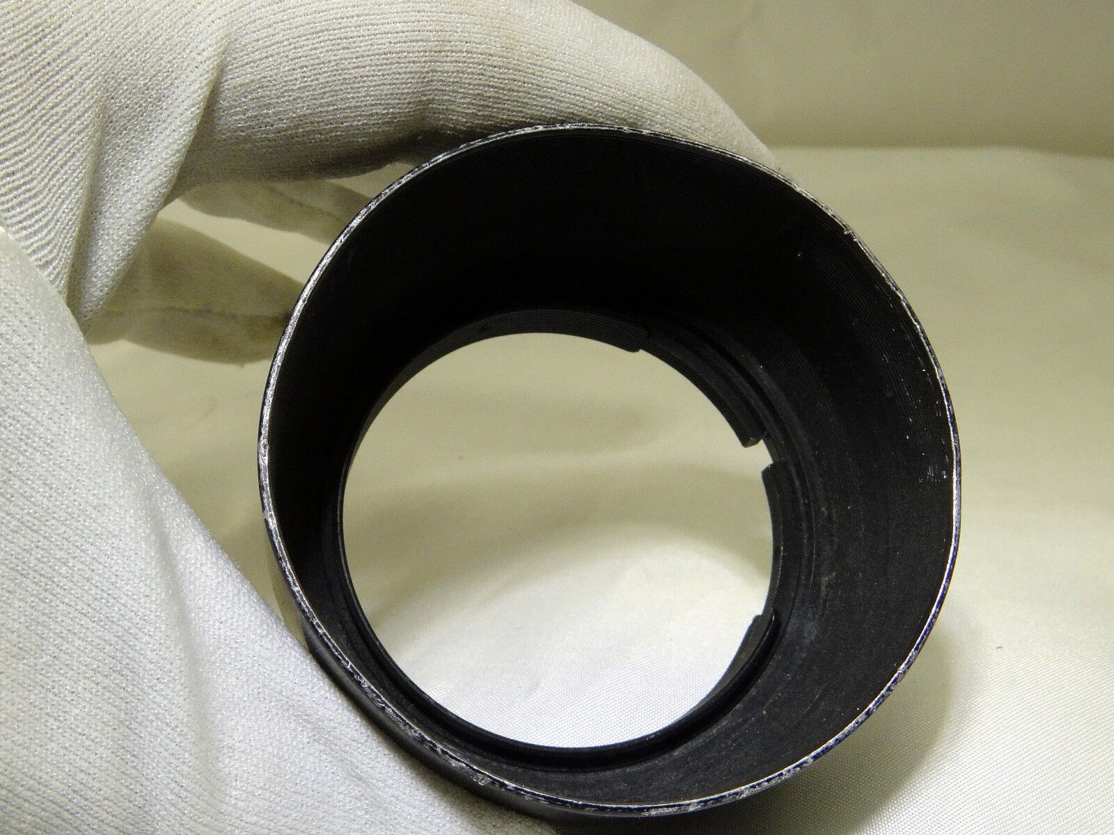 Nikon HS-10 Hood Shade Metal clip on for 135mm f3.5 85mm f2.0 105mm Genuine EOM