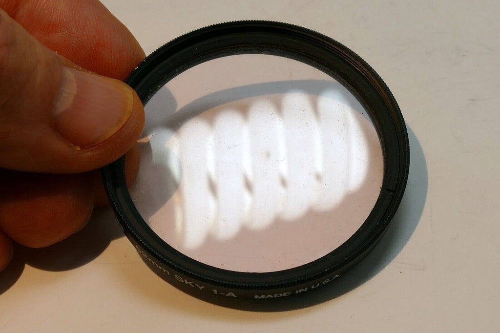 Tiffen SKY 1A  52mm Lens Filter  Skylight USA