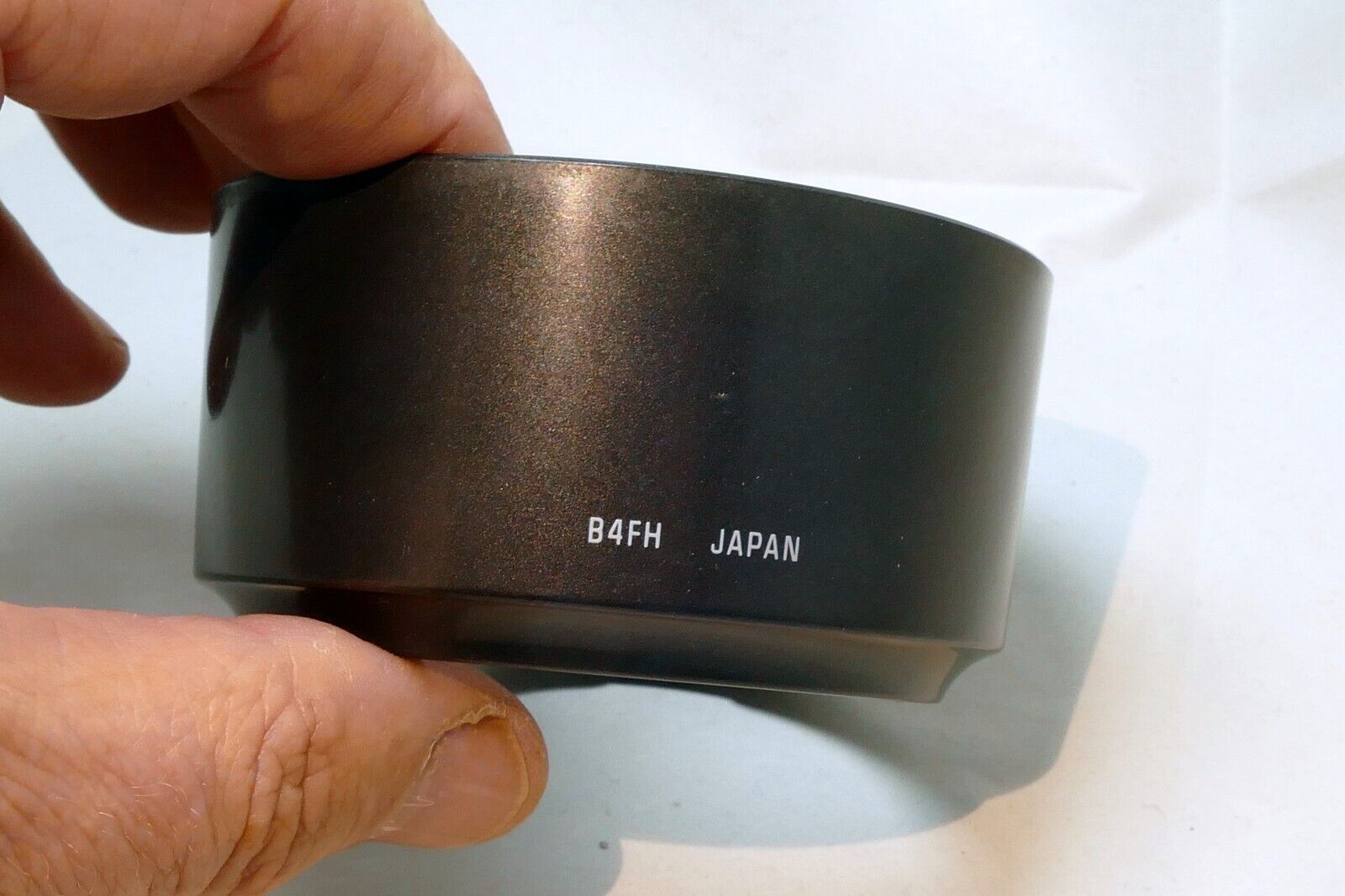 Tamron B4FH Plastic Lens Shade Hood for  28-200mm f3.8-5.6 AF (58mm)