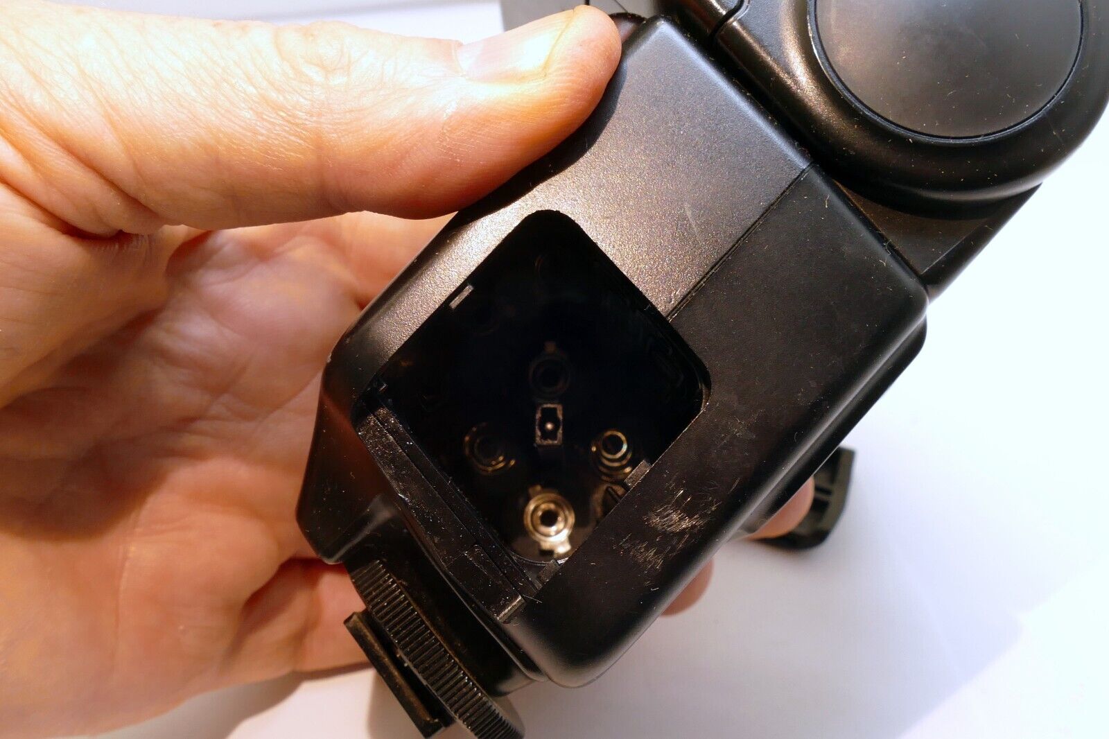 Canon 300TL  Speedlite  flash - not working corrosion - AS IS parts