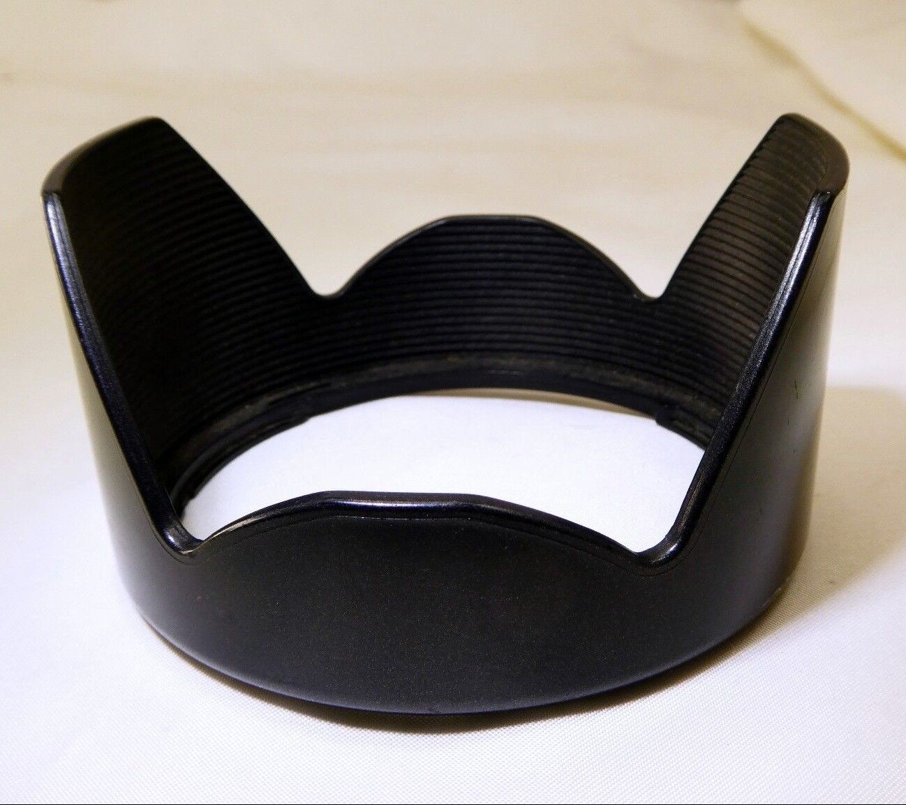 Tamron C8FH  Lens Hood Super 28-200mm f3.8-5.6 Adaptall EOM