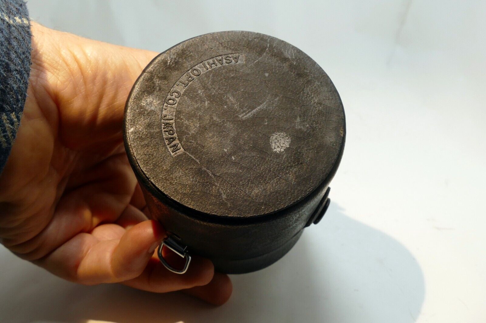 Pentax Hard Case  for 24-50mm f3.5-4.5 A & M lens (fits 50mm f1.4 Takumar 16mm )