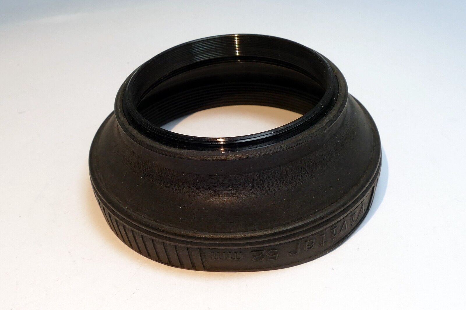 Vivitar 52mm  Rubber Lens Hood Shade double  threaded for 50mm f1.4