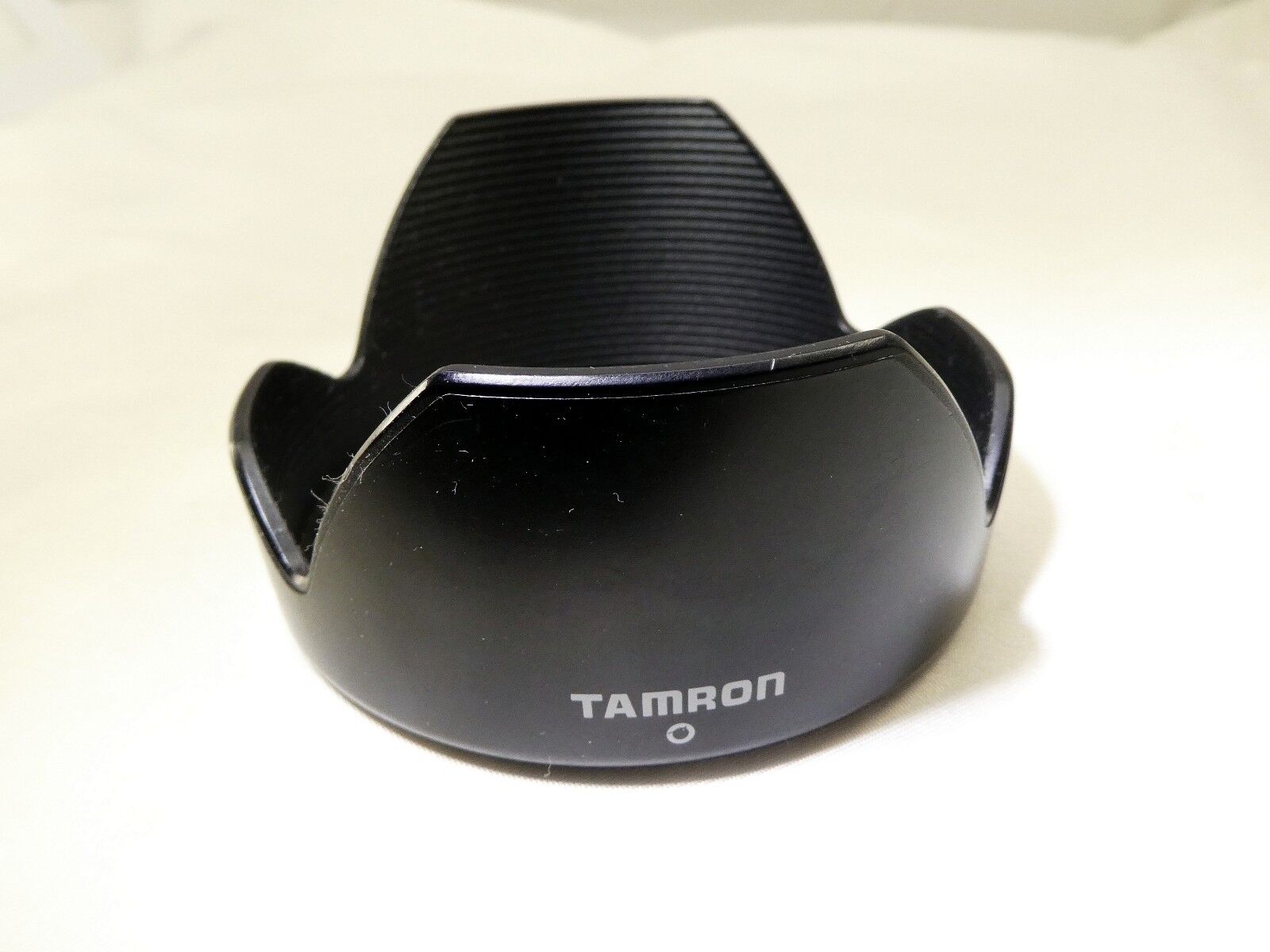 Tamron D3FH plastic Lens Hood Made in Japan for 28-105mm f4-5.6 AF zoom OEM