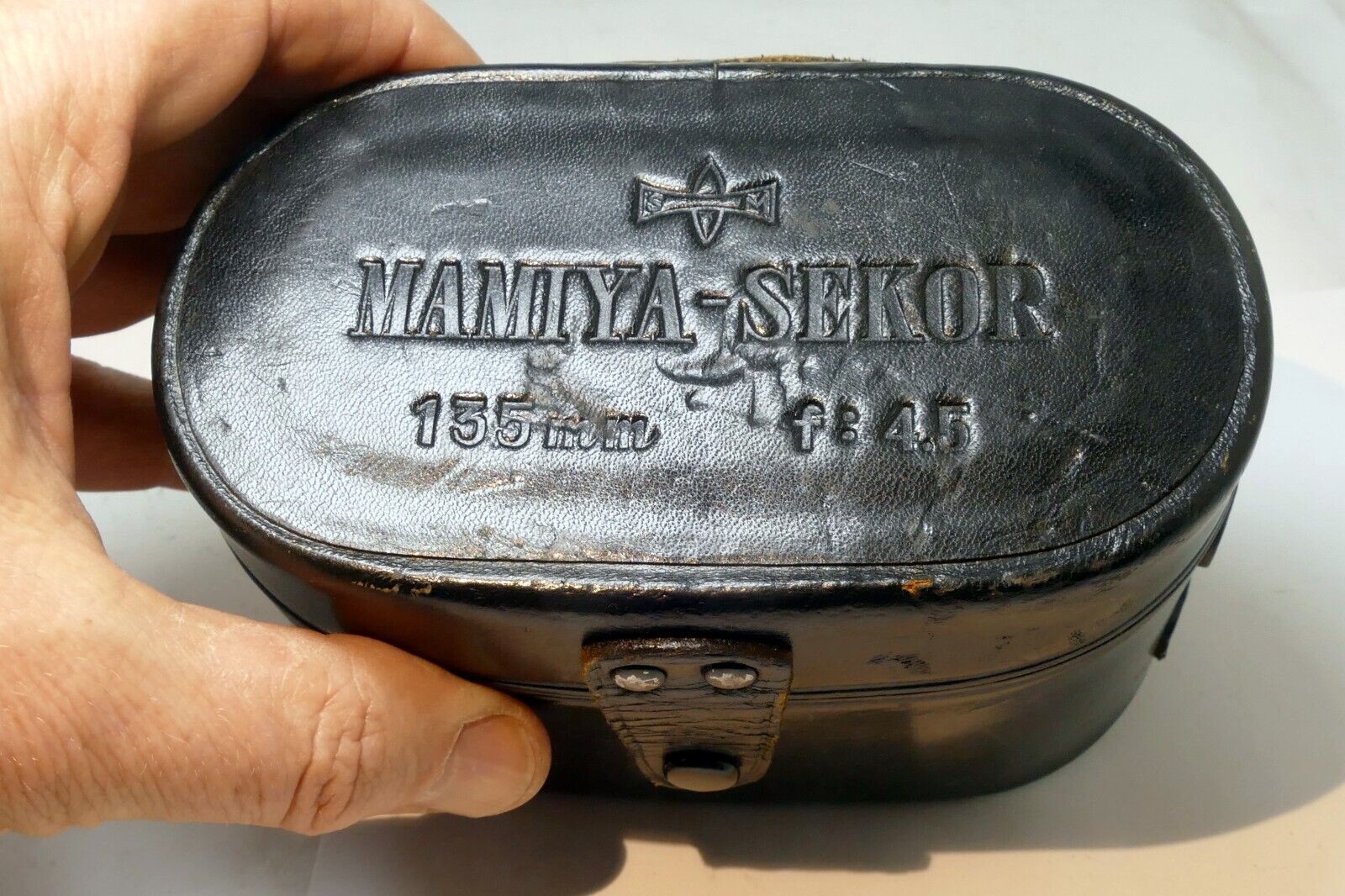 Mamiya Lens case for Sekor 135mm f4.5 TLR hard case (fits 80mm f2.8)