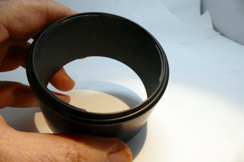 69.5mm ID Petal Shaped Plastic Lens Hood  Telephoto 70-300mm