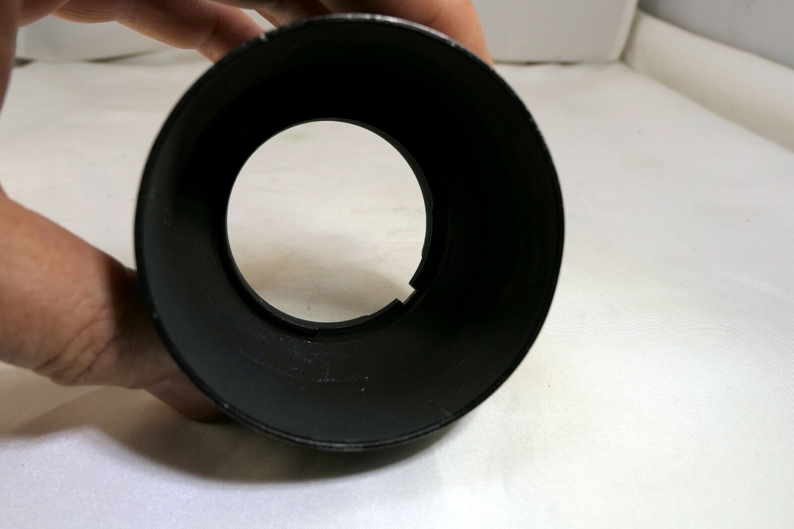 Nikon HS-4 Lens Hood 105mm f2.5 f4 Micro 135mm f3.5 52mm threads Genuine Shade