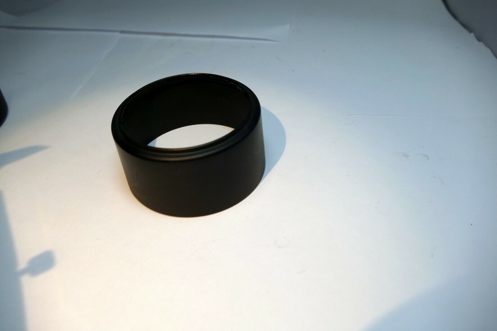 Sigma 55-58mm Lens Hood Shade  vintage telephoto twist on type plastic
