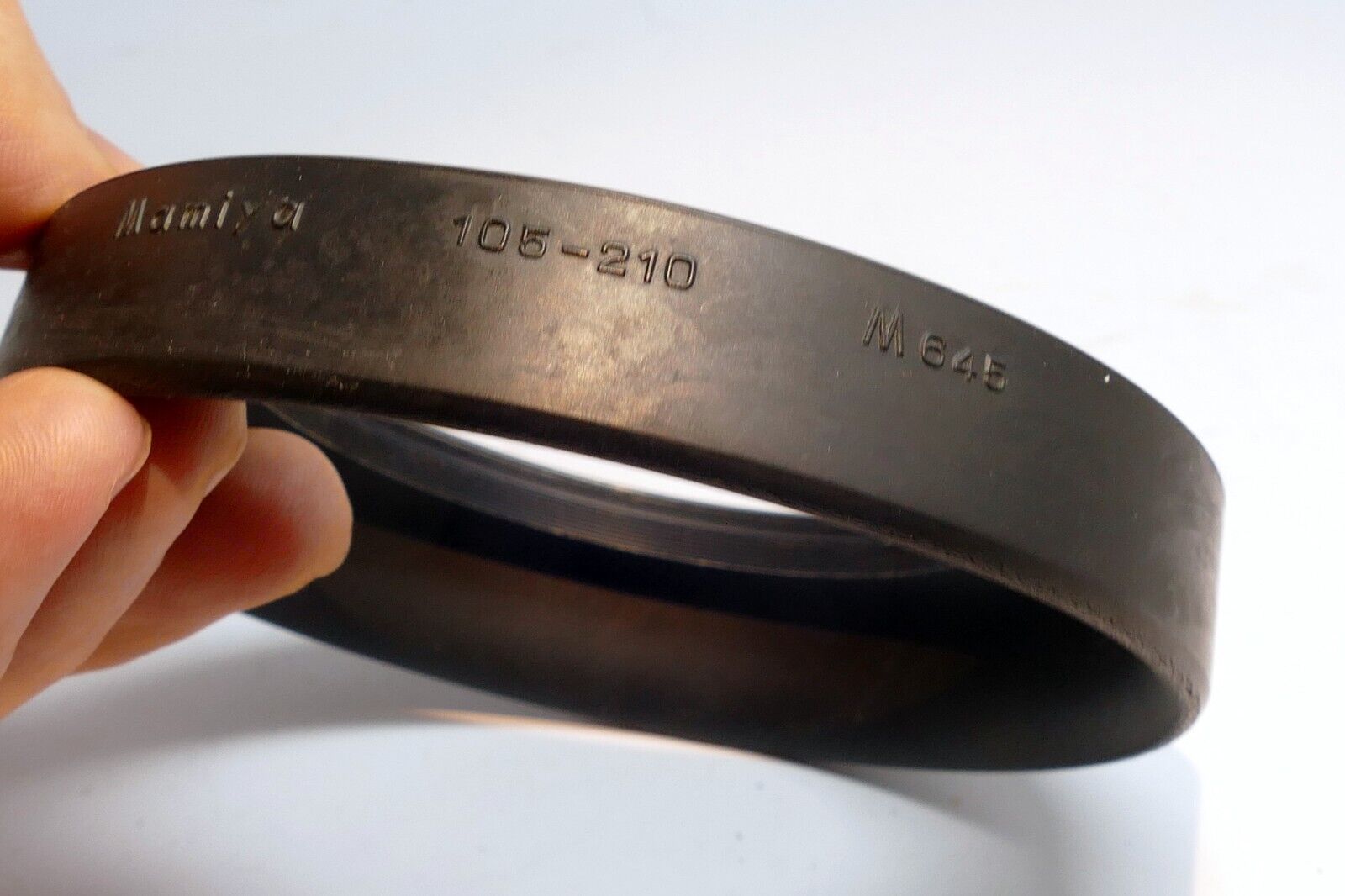 Mamiya 105-210mm f4.5 C  Lens Shade Hood 77mm Sekor ULD M645