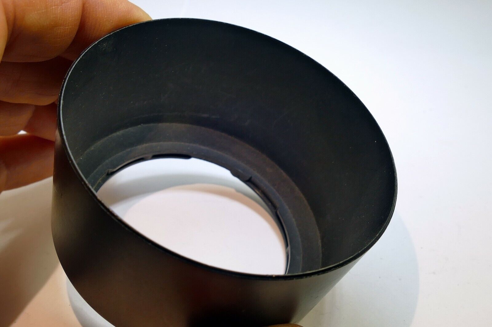 Tamron  58FH Lens Hood Shade for 70-210mm f4-5.6 manual Adaptall and AF Lens