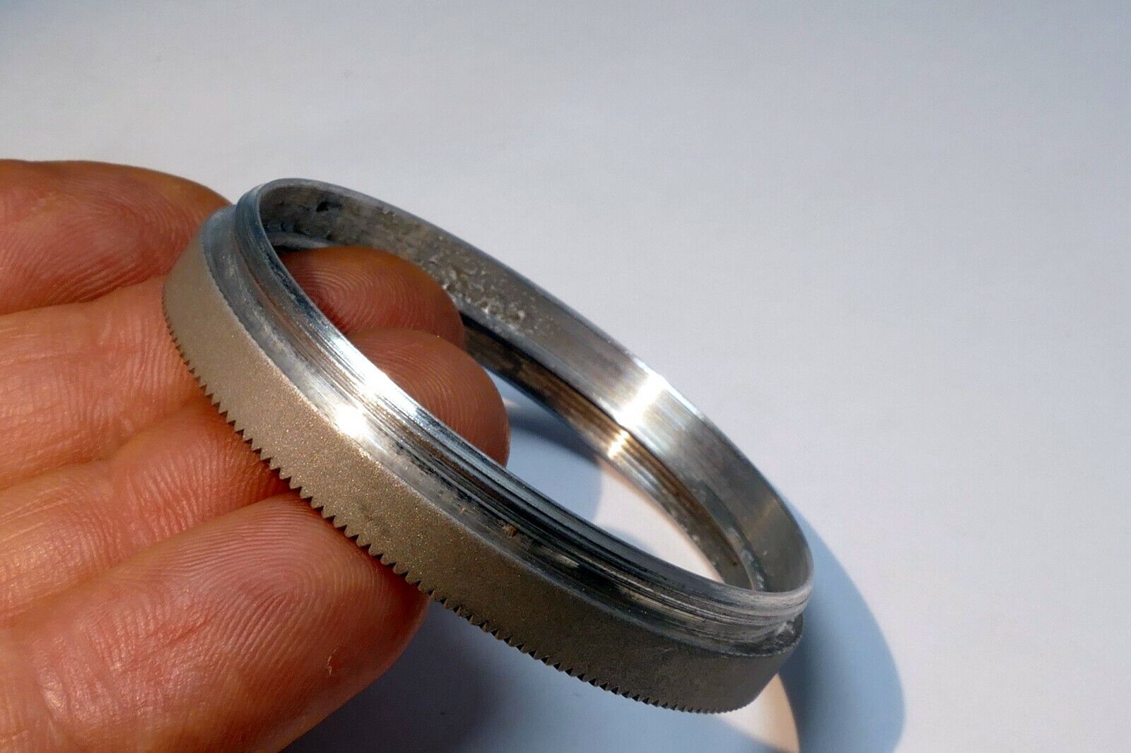Tiffen 54mm (series VII 7) Filter retaining ring screw in made in USA (chrome)