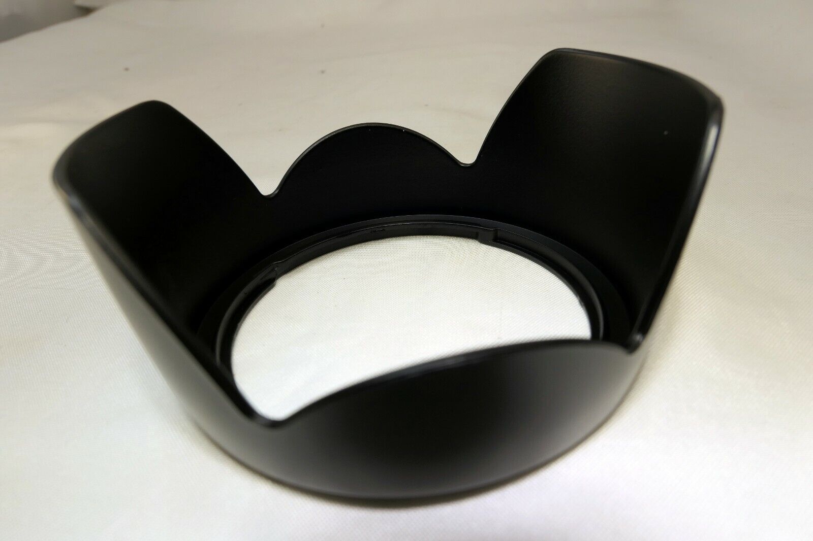 Aftermarket EW-63 II Lens Hood Shade for 28mm F1.8 EF 28-105mm F3.5-4.5 II