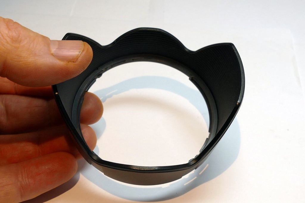 Tamron AD06 Lens Hood Shade For 18-200mm F3.5-6.3 Di II 28-200mm F3.8-5.6 62mm