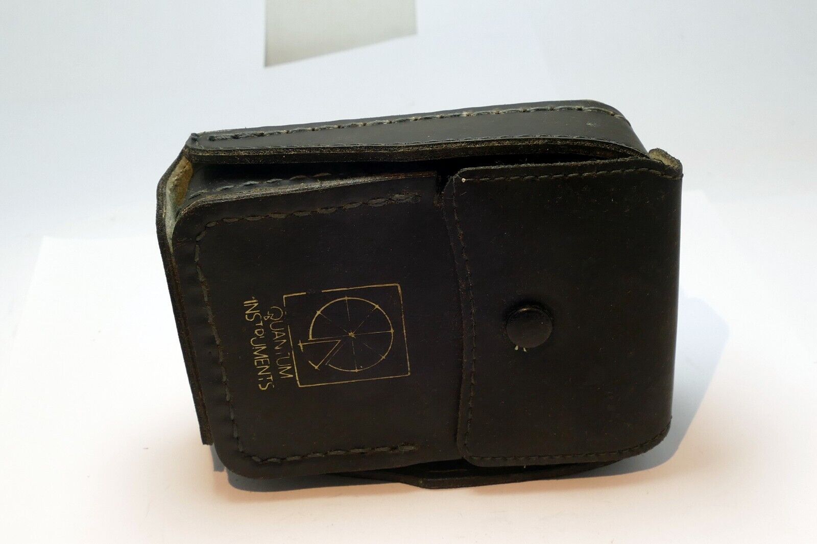 Leather soft pouch case for Quantum Instruments Calcu-Flash Digital Flash Meter