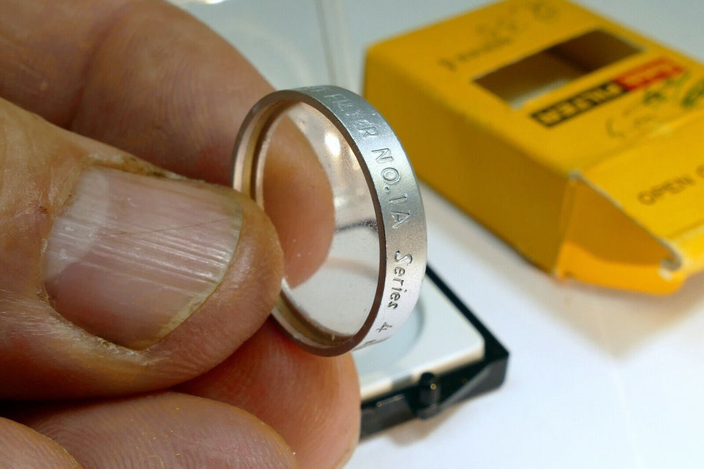 KODAK Lens Filter Series IV 4 Skylight 1A 1-A USA with plastic case Boxed - mint