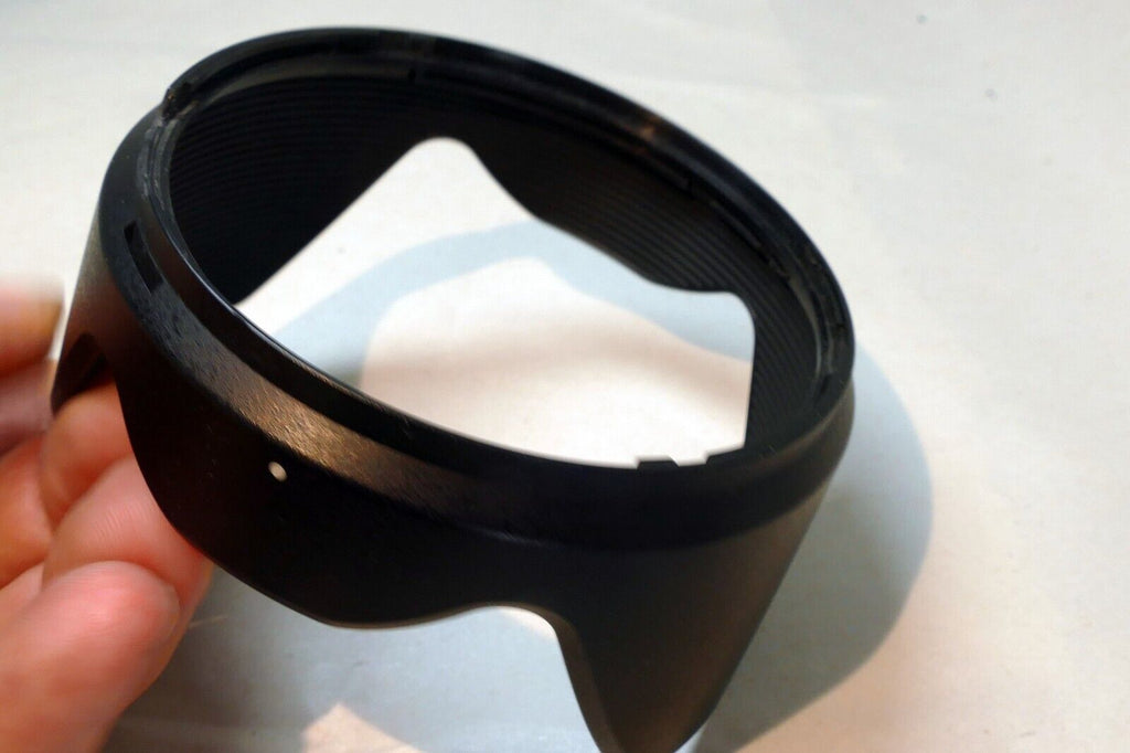 Tamron AB003 Lens Hood Shade For  AF 17-50mmf2.8 18-270mm VC (72mm) - Damaged