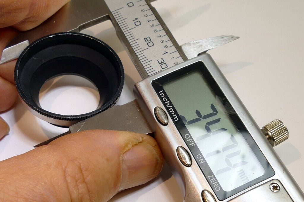 Ednalite  series  IV 4 Metal Lens Hood 25mm screw in type shade