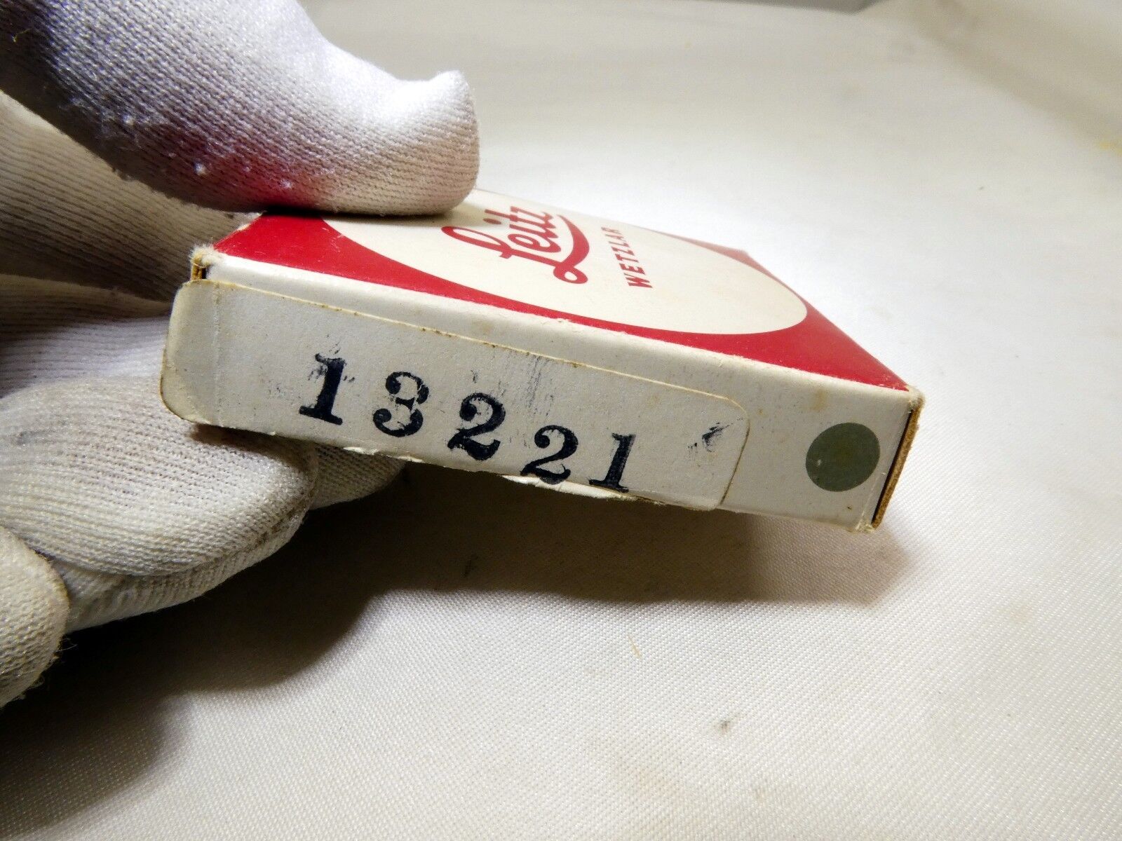Empty Box for Leica Wetzlar M39 SL Skylight 13221 Filter