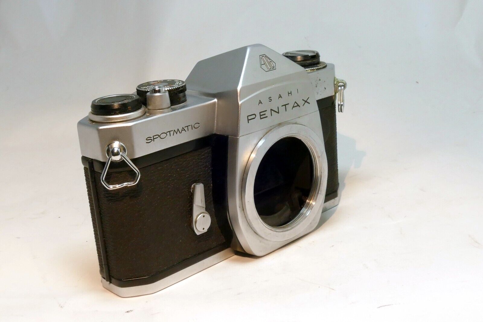 Pentax Spotmatic SP ASAHI Silver 35mm SLR Vintage Film Camera