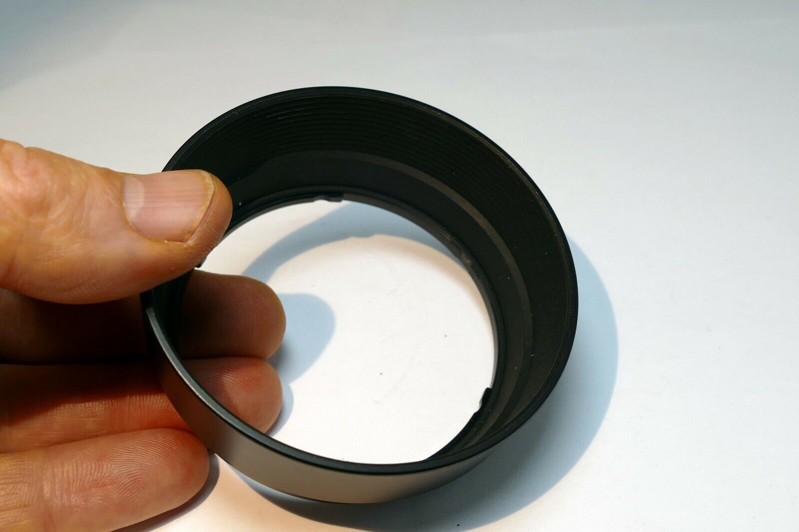 Sigma LH 630-02 Lens Hood Shade for 18-50mm f3.5-5.6 DC Original LH630-02 58mm