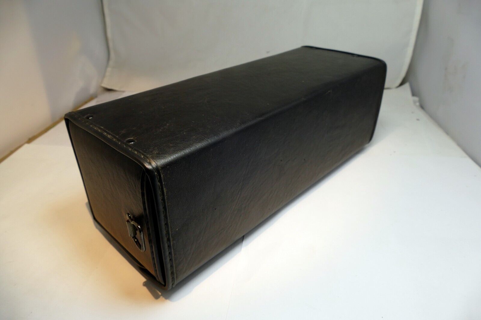 Sigma hard Case 3.5X10.5" for 100-300mm f4 EX 50-150mm APO 120-400mm lens