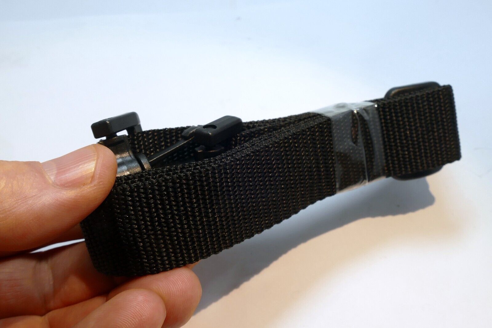 Nylon 1"  wide Shoulder Strap for camera  CASE with Plastic Swivel Hooks - new