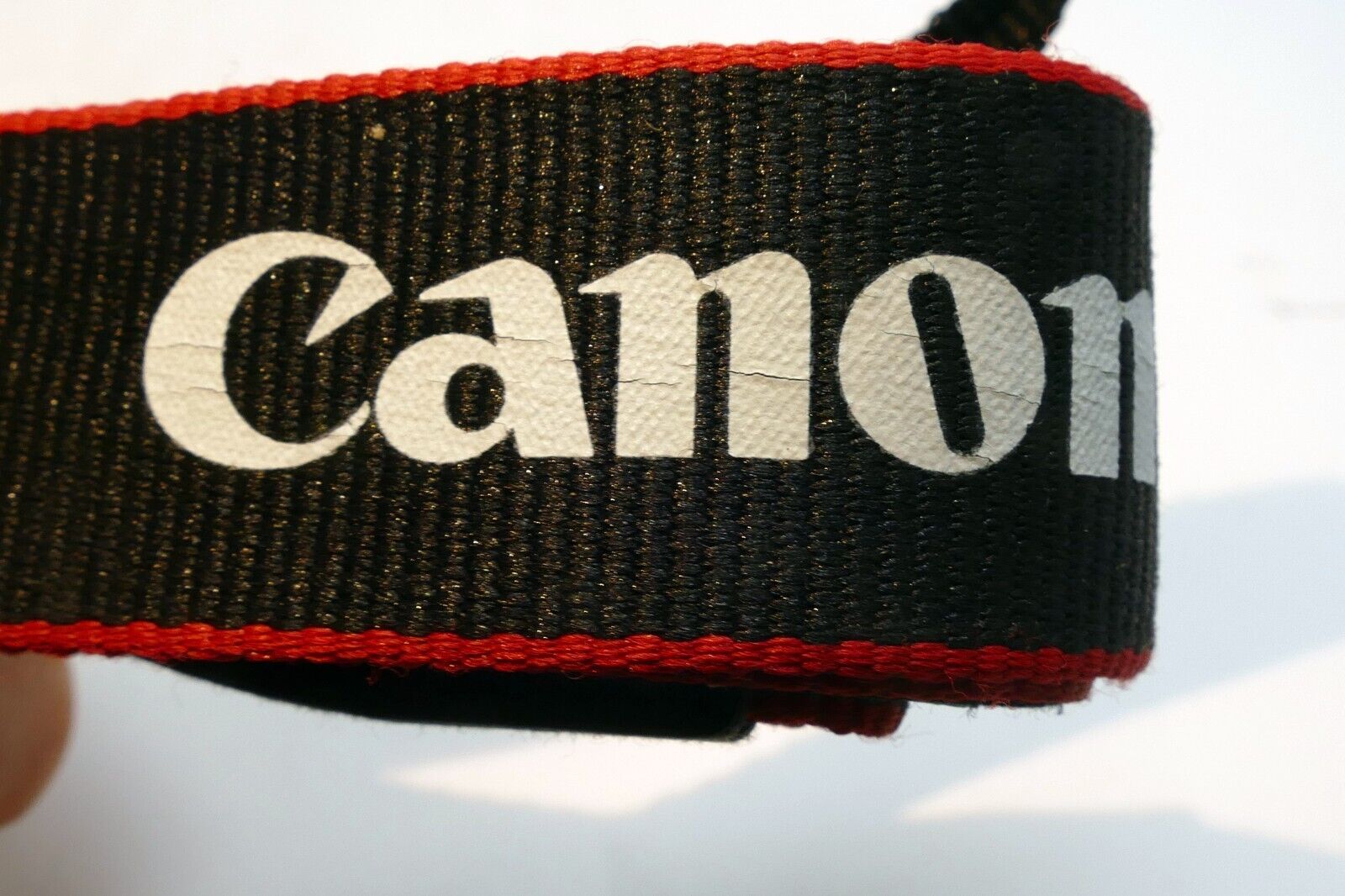 Canon EOS Digital Camera Neck Shoulder Strap Red - Black 3cm wide - Original