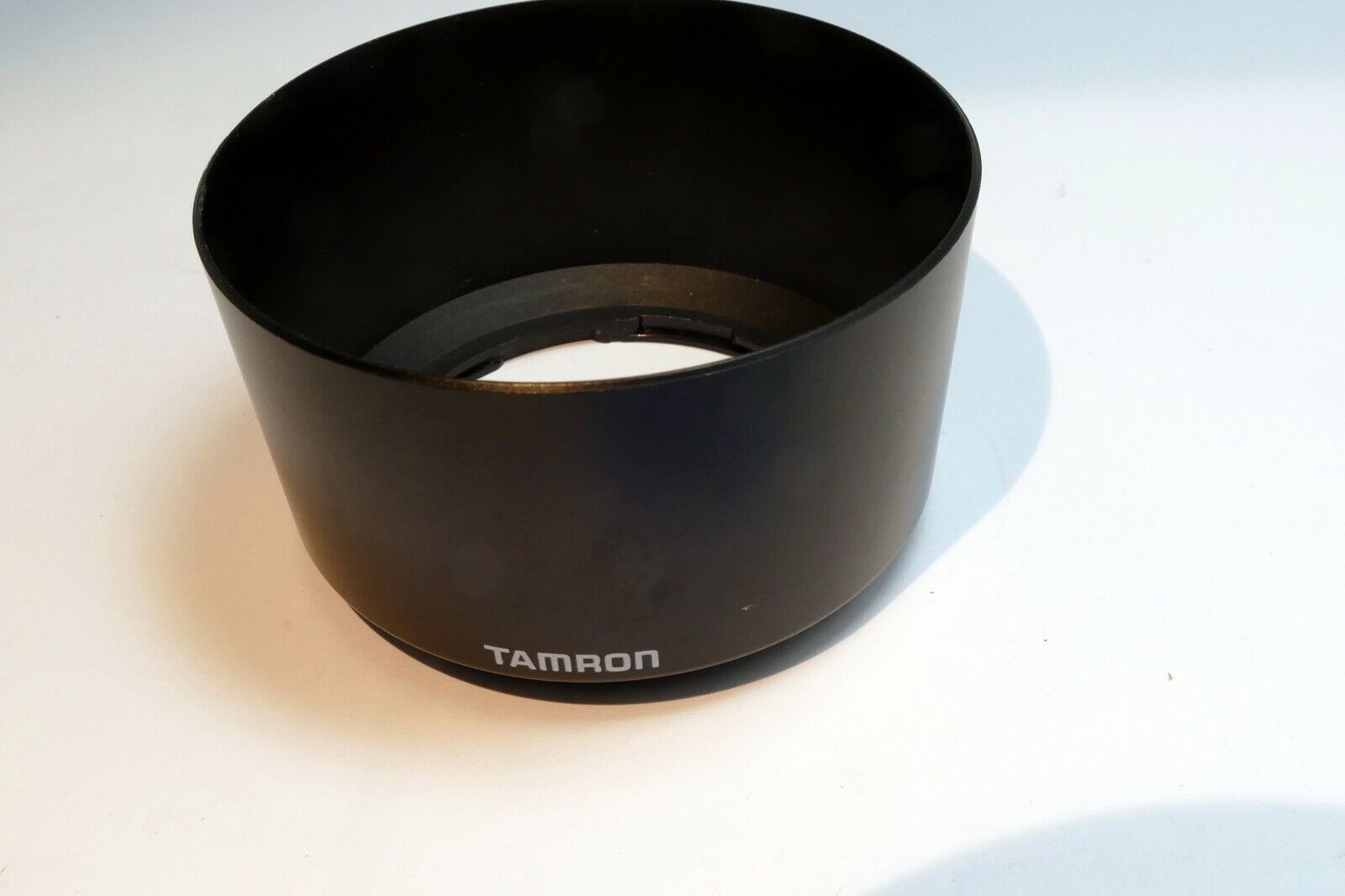 Tamron 58FH Lens Hood Shade Twist on Lens Hood for 70-210mm f4-5.6 AF & Adaptall