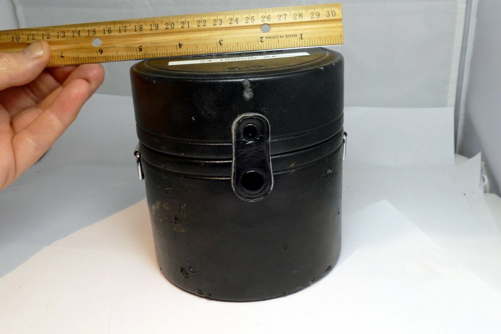 Nikon CL-49 Lens Hard Case (for 24mm f1.4G or 20mm f1.8 G AF-S) Genuine OEM