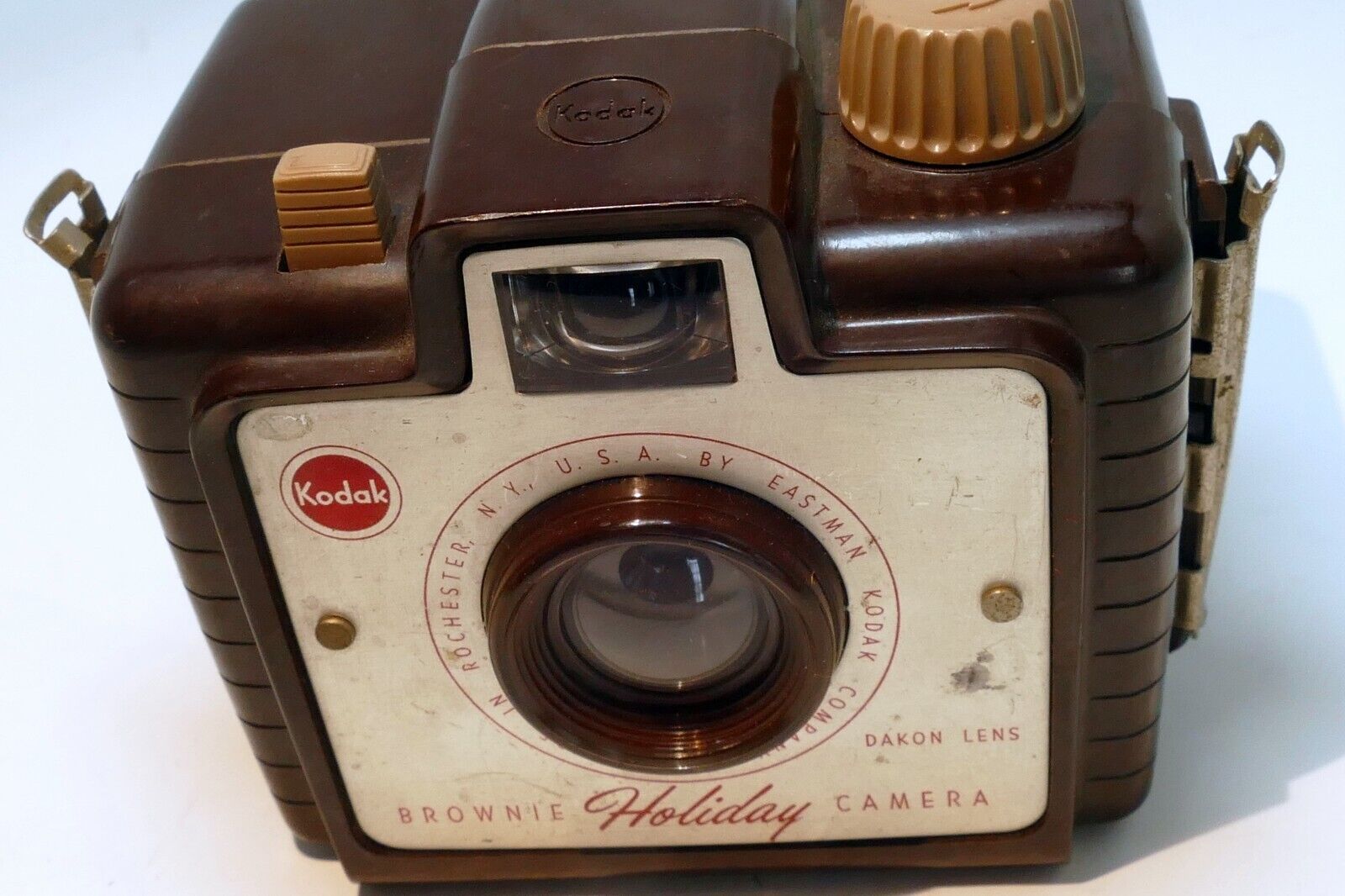 1950's Kodak Brownie Holiday Flash Camera w/ Dakon Lens use 127 film