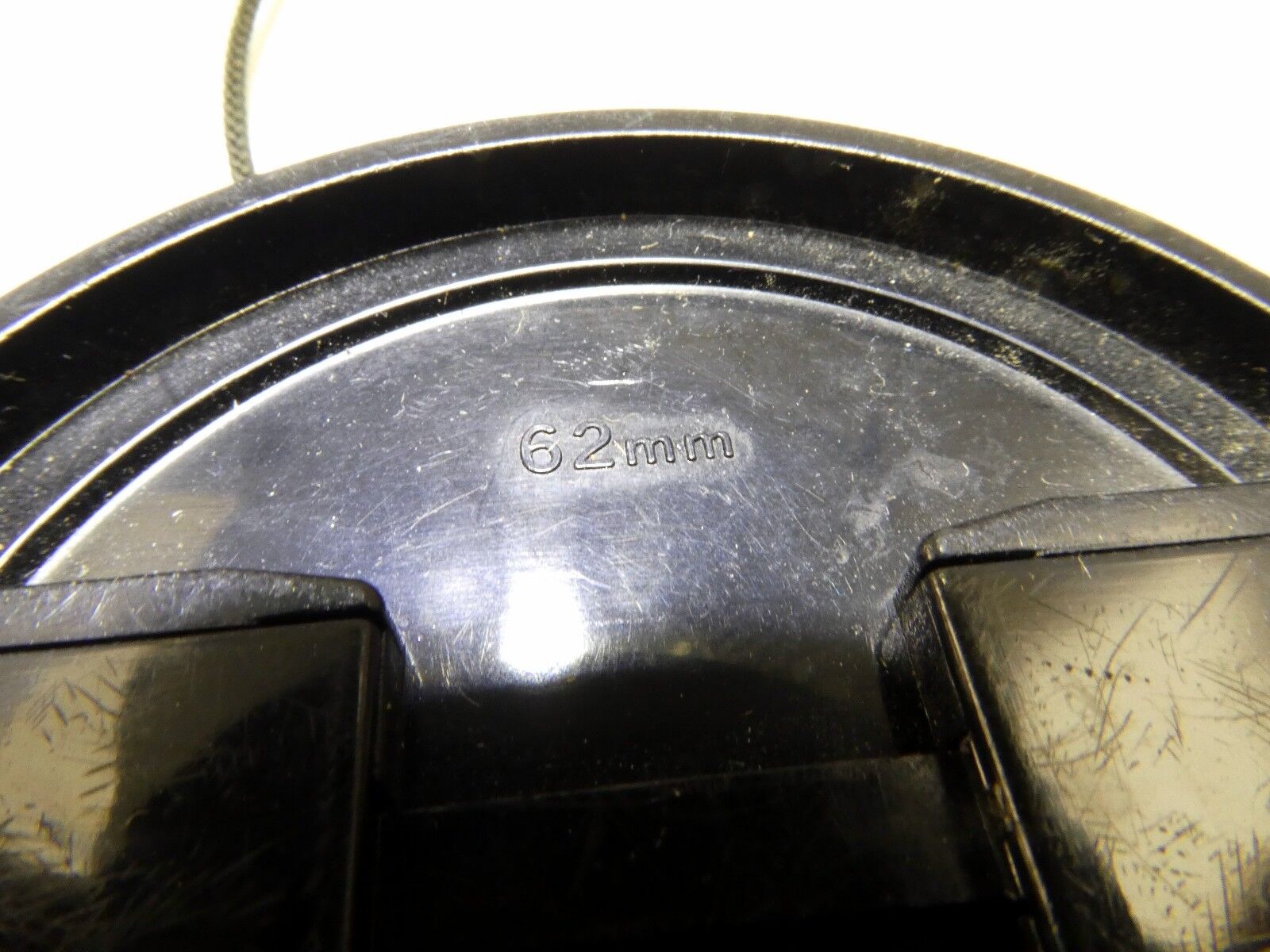 Nikon 62mm Front Lens Cap Nikkor EOM with keeper string