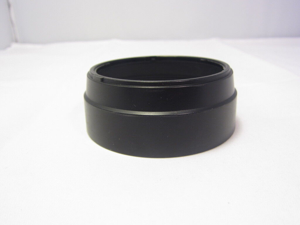 Sigma Plastic Lens Hood 52mm twist on type zoom lens 6308031