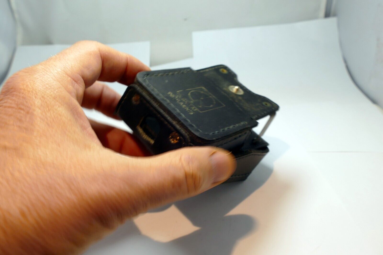 Leather soft pouch case for Quantum Instruments Calcu-Flash Digital Flash Meter