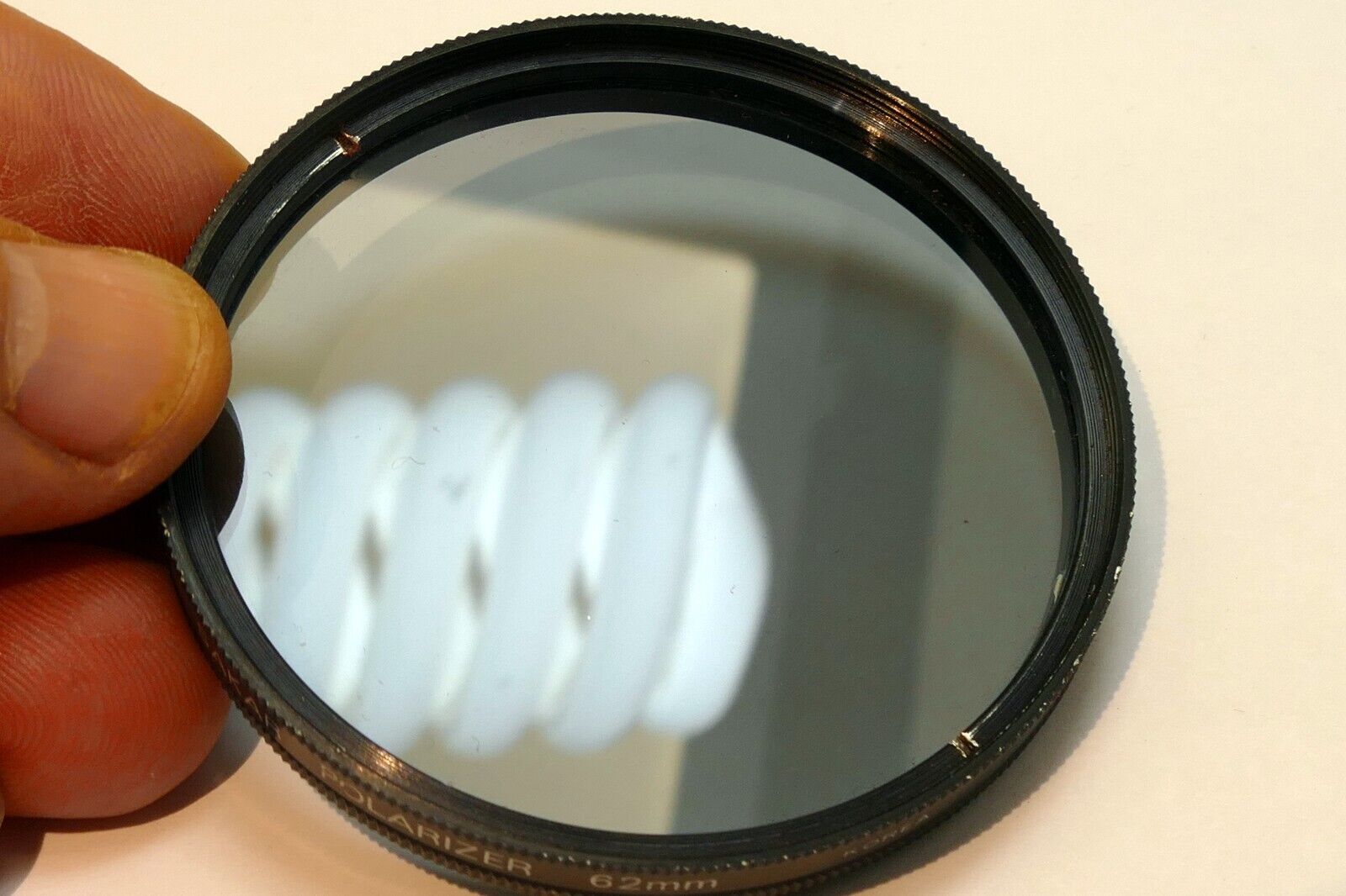 Sakar 62mm Lens Filter Polarizing PL  Polarizer